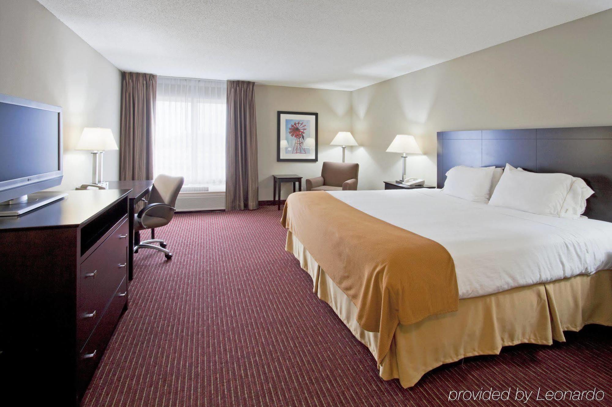 Holiday Inn Express Fort Wayne - East - New Haven By Ihg Habitación foto